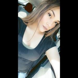 Meet your Posher, Adriana